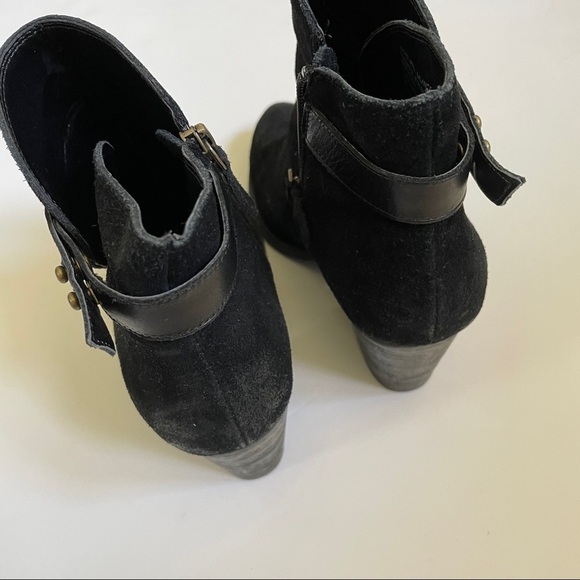 Black Leather Heeled Booties size 7.5 - Picture 9 of 9